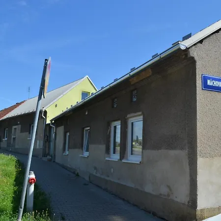 Kosmonosy, Hradistska 181 * Mladá Boleslav